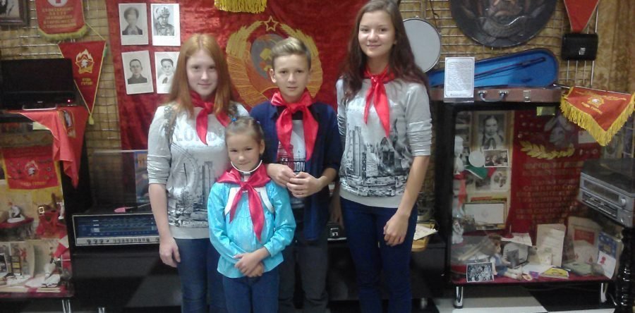 Гости музея – юные школьники
